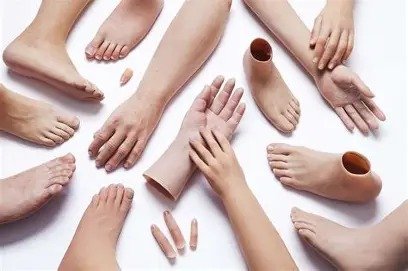 Range of mobility and prosthetic devices